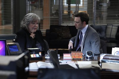 Фото - Кэти Бейтс: 400x267 / 23 Кб