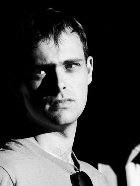 Фото - Рэнсом Риггз: 450x596 / 25 Кб