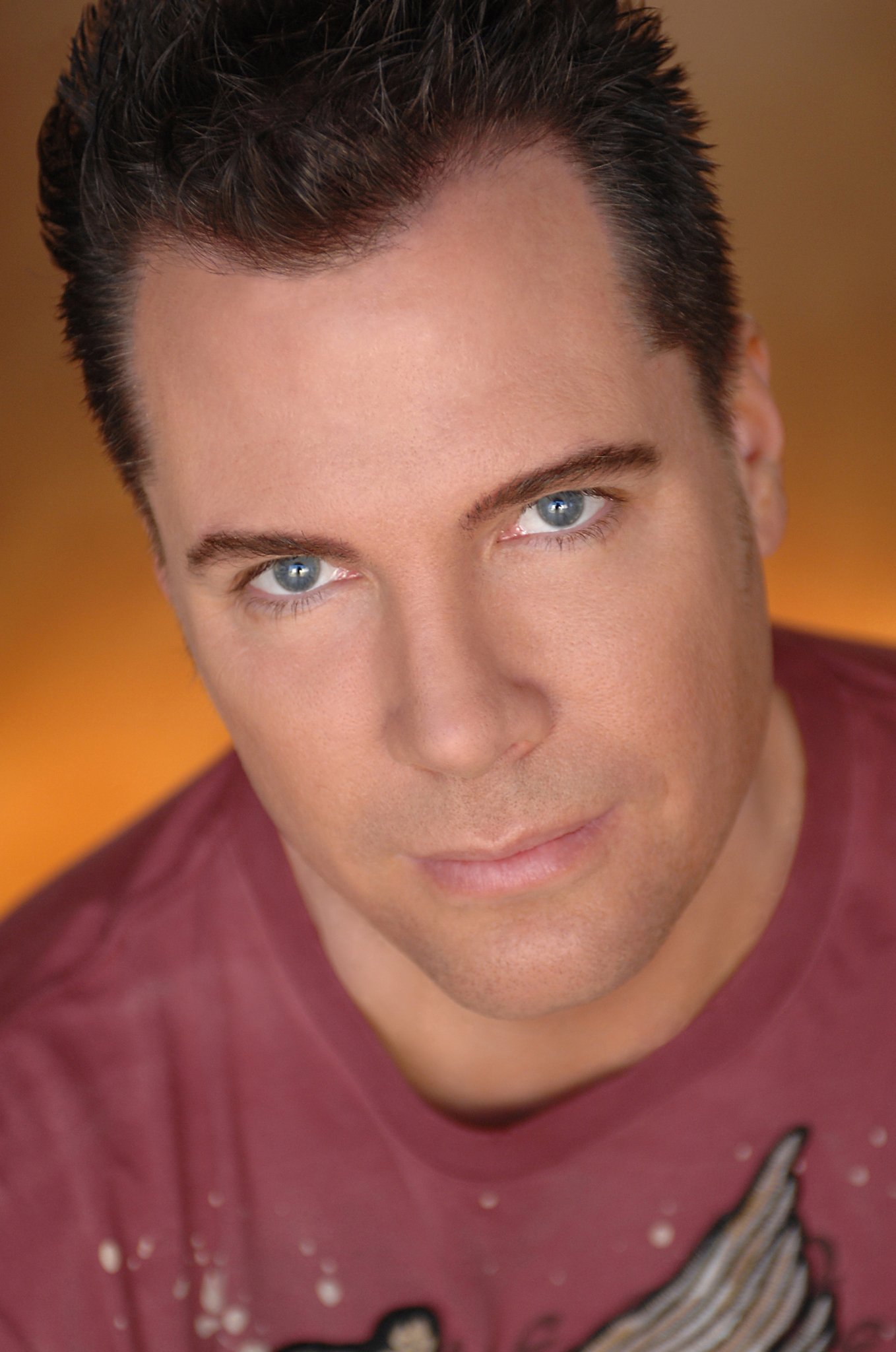 Фото - Кевин Шторм: 1358x2048 / 250 Кб