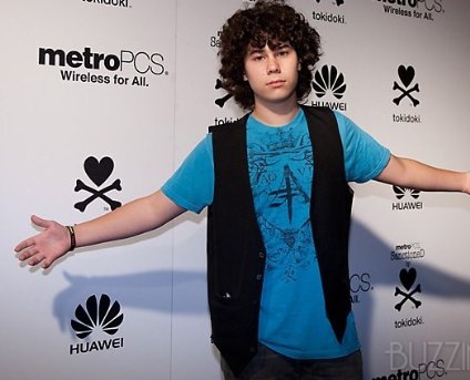 Фото - Сэм Лант: 424x343 / 29 Кб