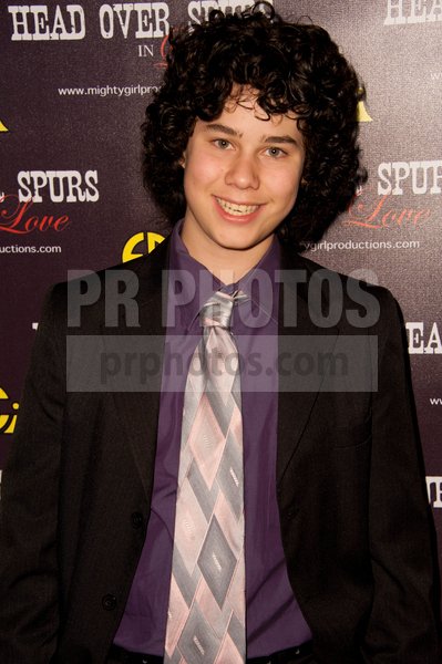 Фото - Сэм Лант: 399x600 / 52 Кб