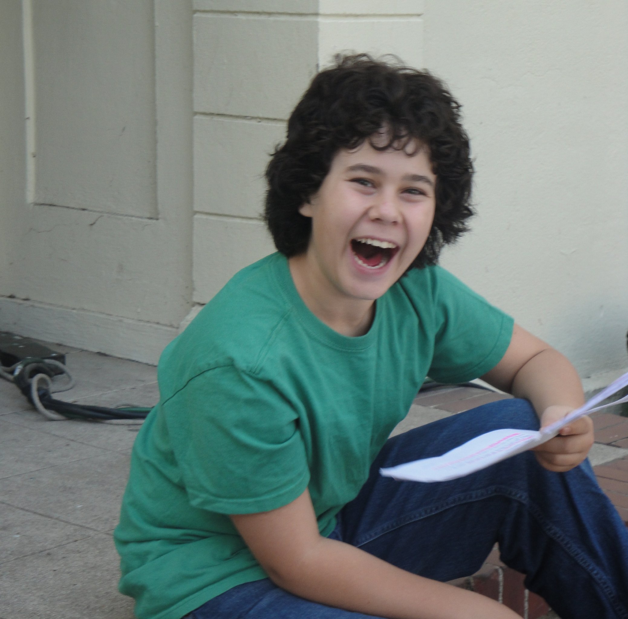 Фото - Сэм Лант: 2077x2048 / 384 Кб