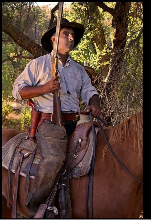 Фото - Ардершир Радпоур: 485x711 / 101 Кб