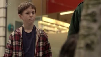 Фото - Оскар Кеннеди: 352x199 / 13 Кб