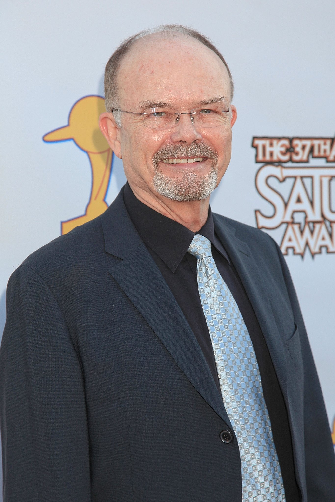 Фото - Кертвуд Смит: 1365x2048 / 437 Кб