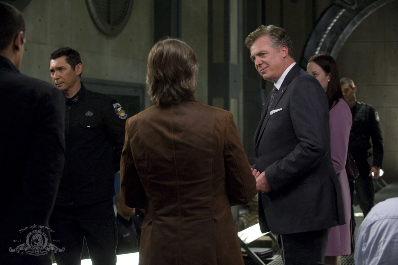 Фото - Кристофер МакДональд: 1331x886 / 125 Кб