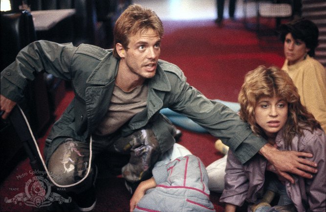 Фото - Линда Хэмилтон: 667x435 / 70 Кб