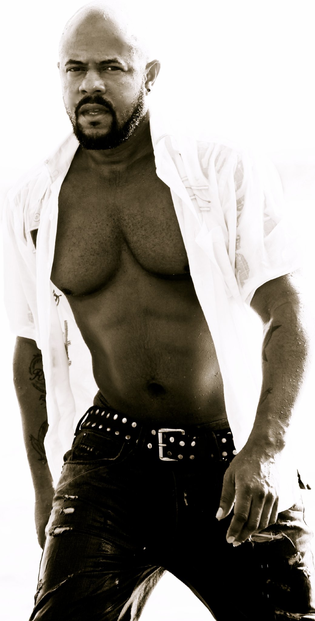 Фото - Рокмонд Данбар: 1039x2048 / 210 Кб