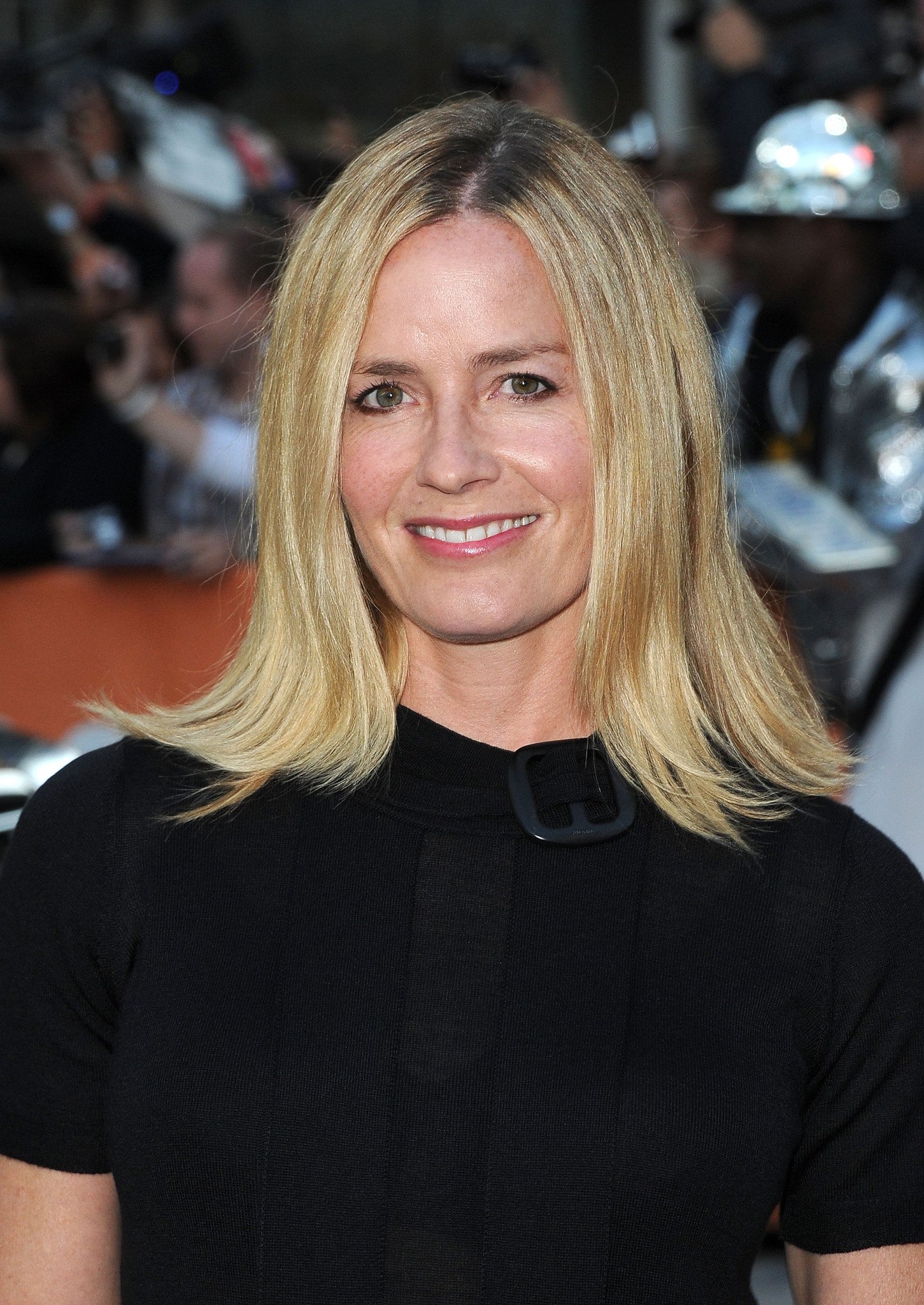 Фото - Элизабет Шу: 1451x2048 / 625 Кб