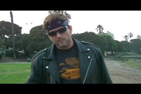 Фото - Даррен Доулер: 480x320 / 24 Кб