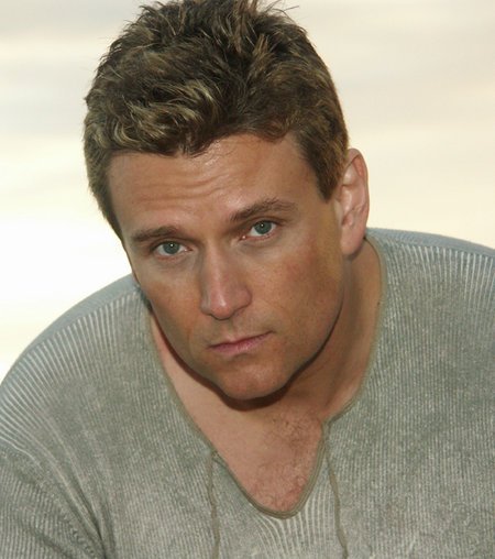 Фото - Даррен Доулер: 450x508 / 42 Кб