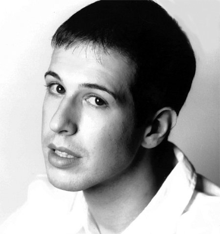 Фото - Адам Уэлш: 450x479 / 25 Кб