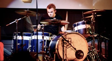 Фото - Фрэнки Муниз: 395x217 / 25 Кб