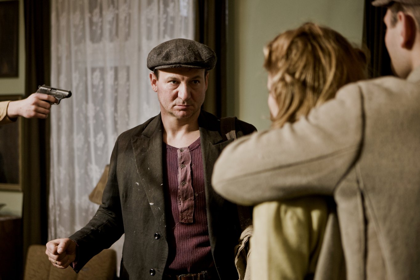 Фото - Роберт Вечкевич: 1364x908 / 142 Кб