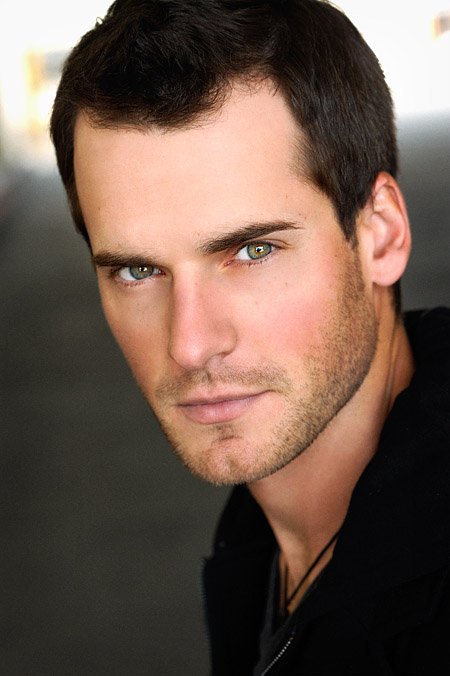 Фото - Девид де Латур: 450x676 / 48 Кб