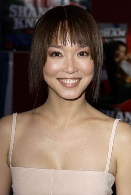 Фото - Фэнн Вонг: 268x400 / 18 Кб