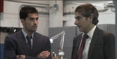 Фото - Д.Дж. Котрона: 388x196 / 14 Кб