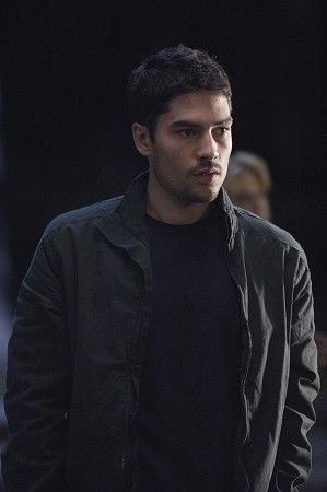 Фото - Д.Дж. Котрона: 299x450 / 16 Кб