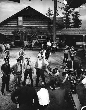 Фото - Майкл Лэндон: 351x450 / 53 Кб