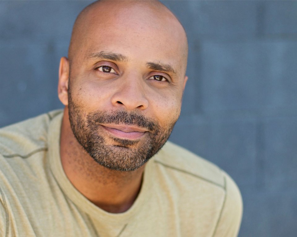 Фото - Эрик Дэвис: 960x768 / 75 Кб