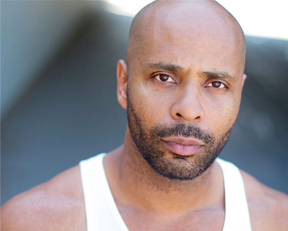 Фото - Эрик Дэвис: 960x768 / 74 Кб