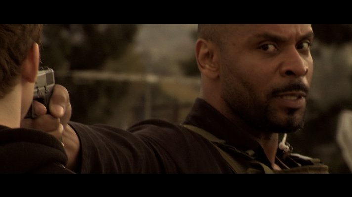 Фото - Эрик Дэвис: 712x398 / 26 Кб