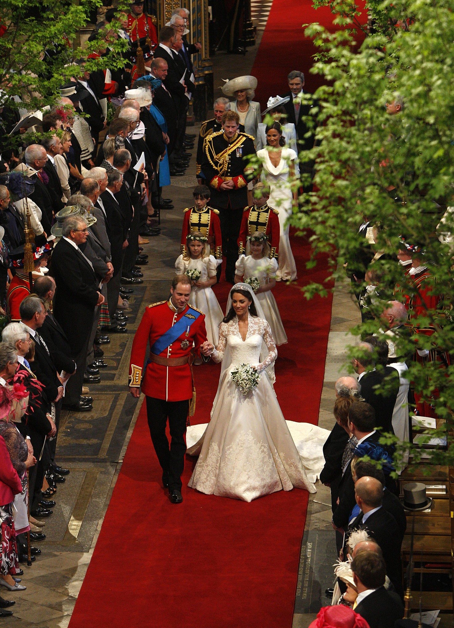 Фото - Кейт Миддлтон: 1480x2048 / 773 Кб