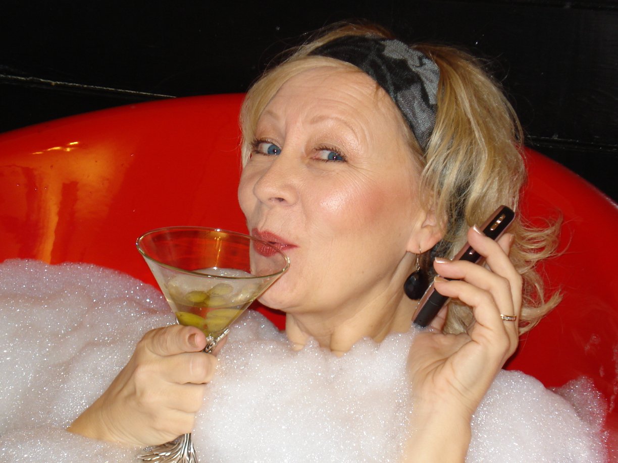 Фото - Кэтрин Трэйл: 1224x918 / 157 Кб