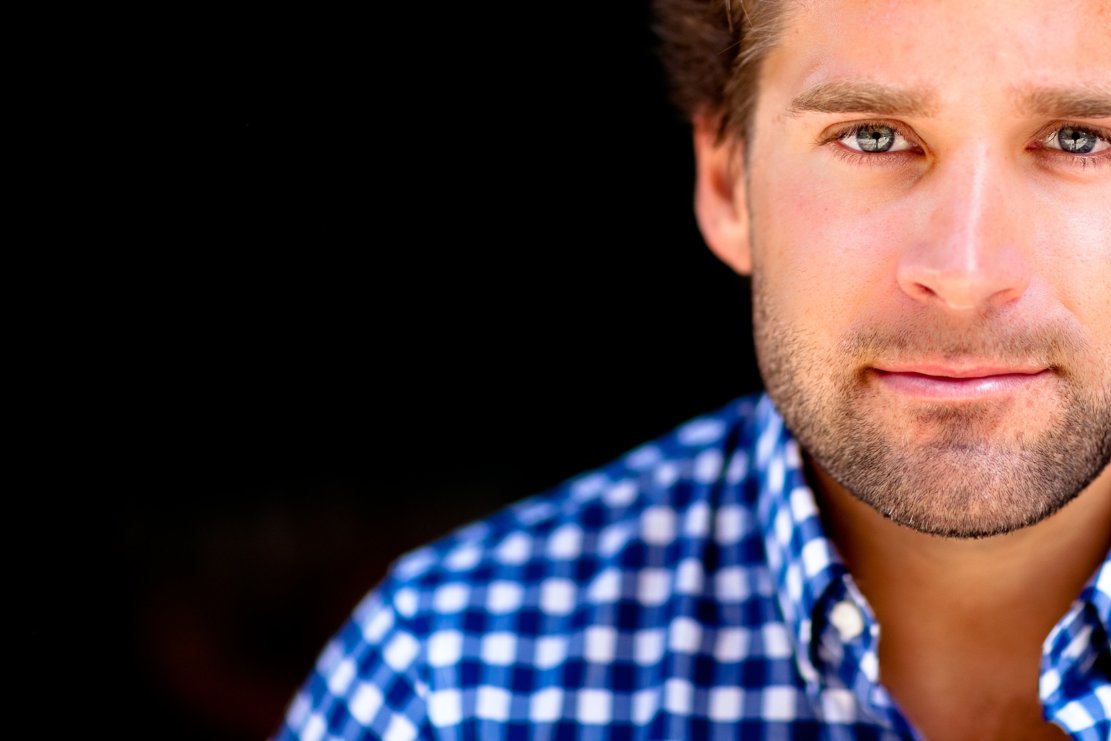 Фото - Тайлер Холлингер: 1111x741 / 79 Кб