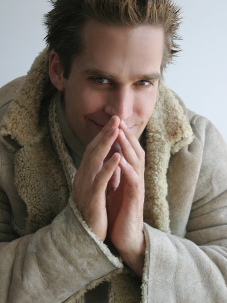 Фото - Тайлер Холлингер: 450x600 / 44 Кб