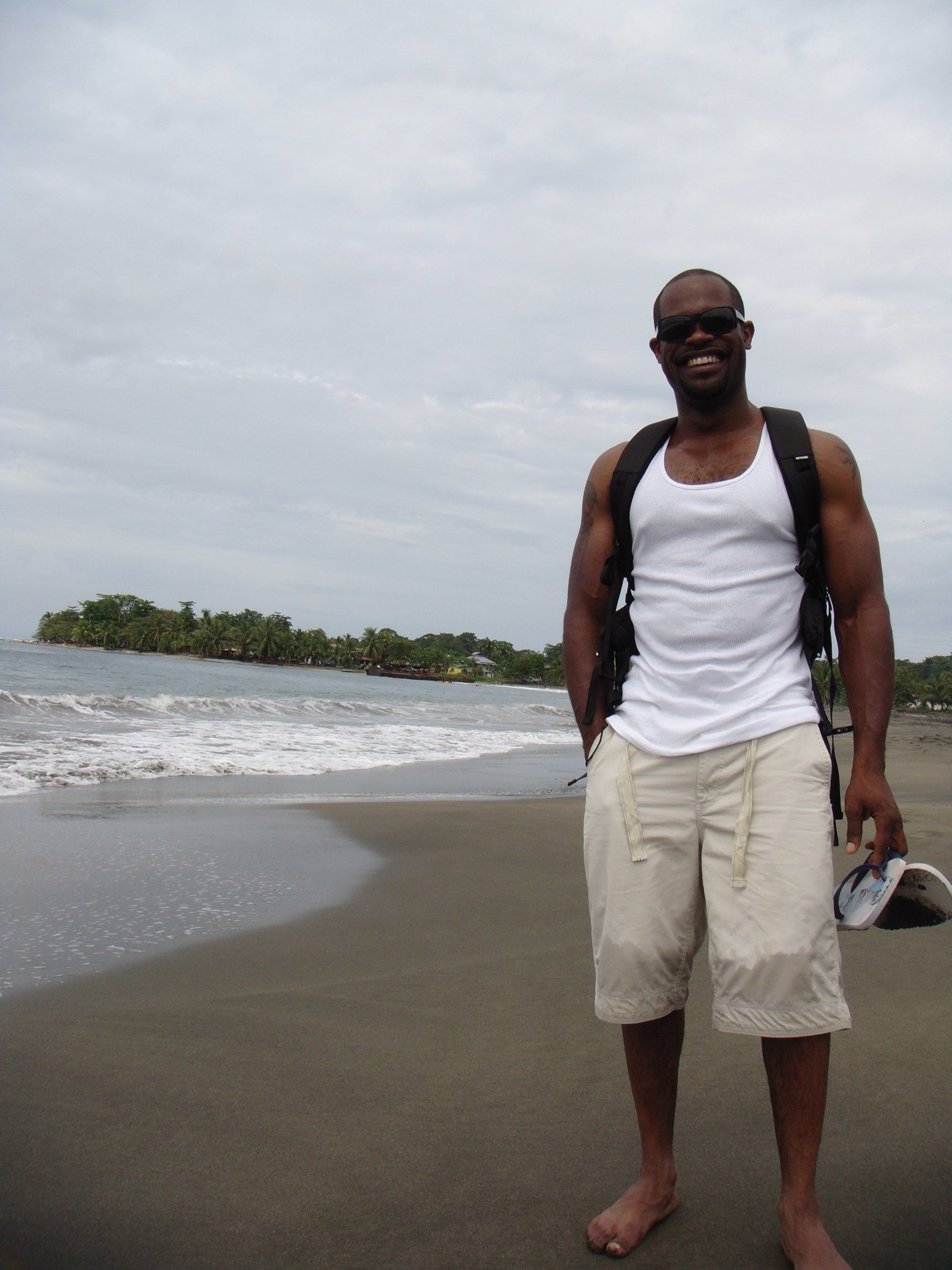 Фото - Бенни Бэлл: 1536x2048 / 326 Кб