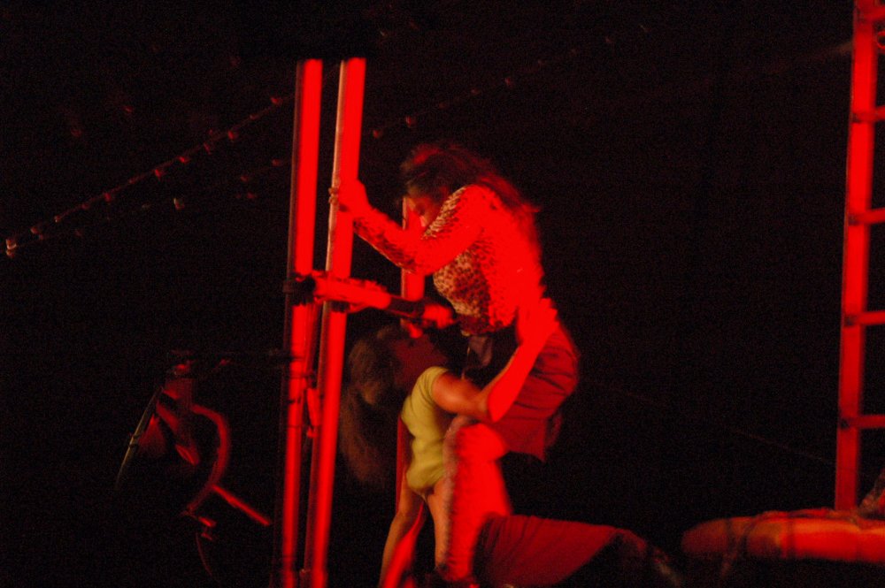 Фото - Мария-Кристина Оливьерас: 1000x665 / 98 Кб