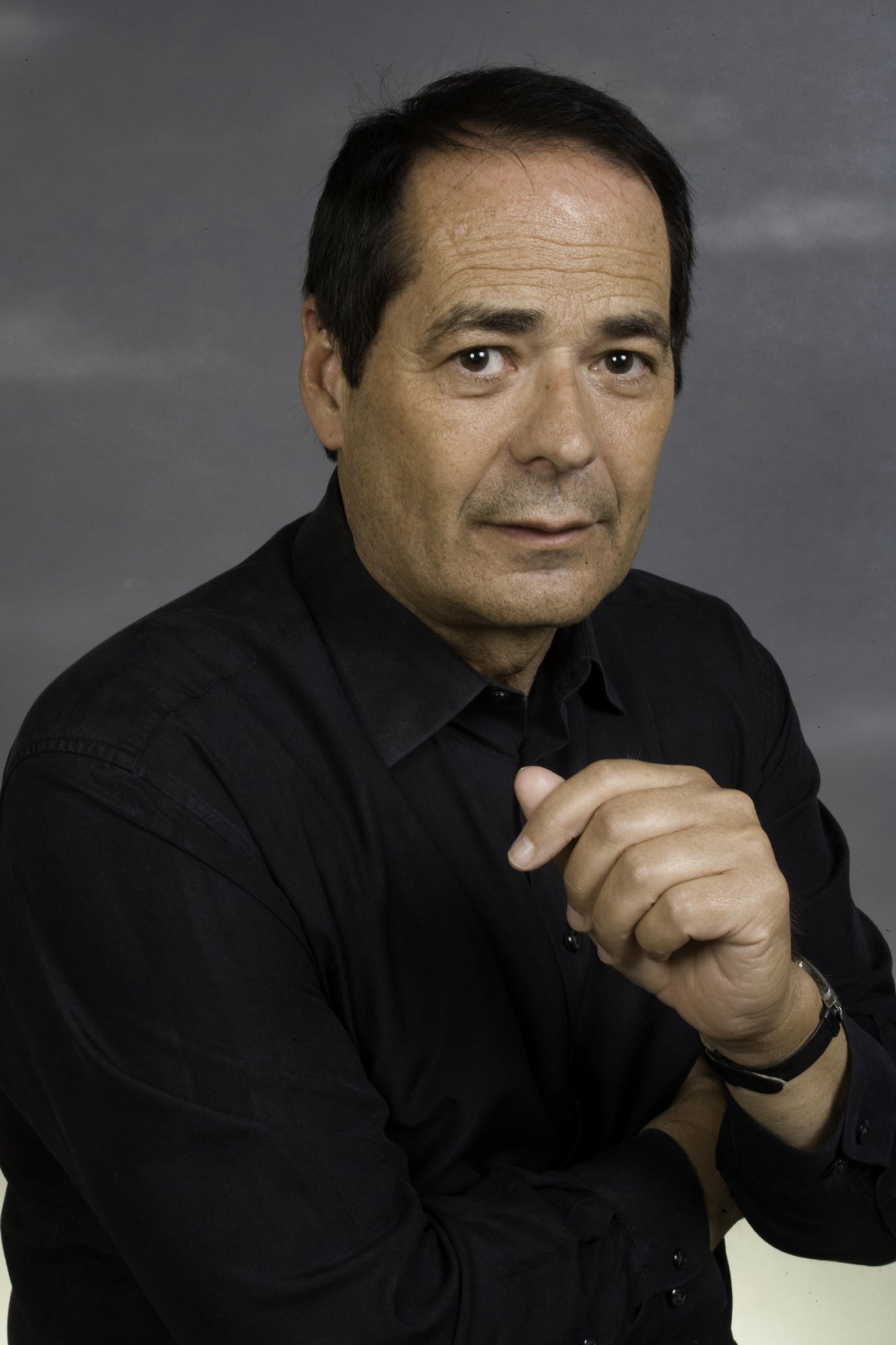 Фото - Филип Каирс: 1365x2048 / 221 Кб