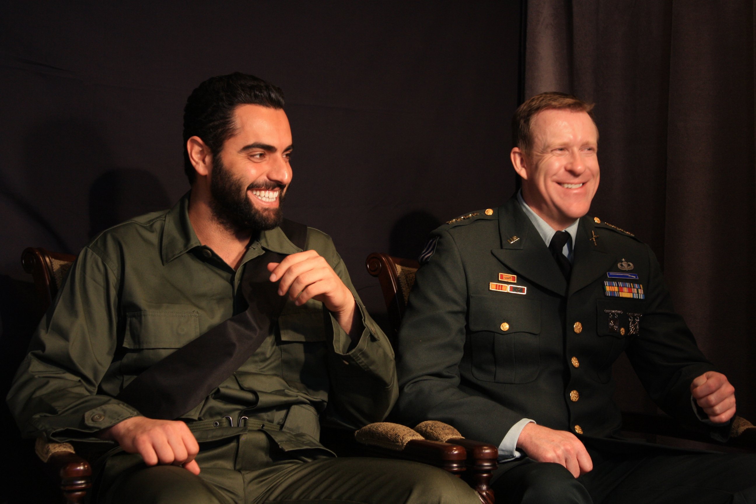 Фото - Фаршад Фарахат: 2592x1728 / 376 Кб