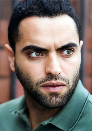 Фото - Фаршад Фарахат: 300x429 / 24 Кб