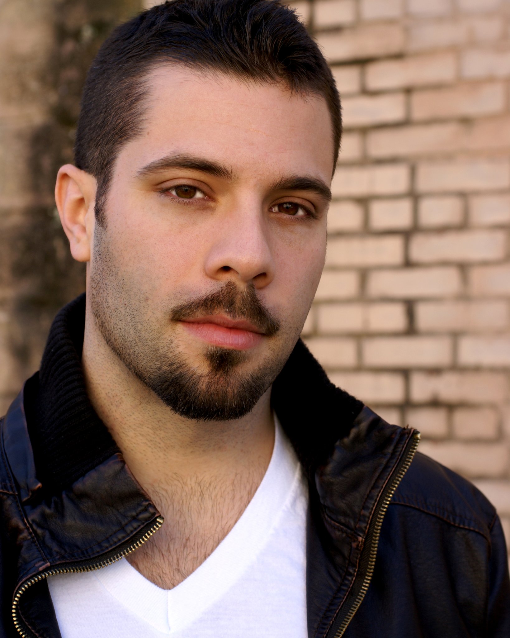 Фото - Брайан Патрик Каталано: 1638x2048 / 363 Кб