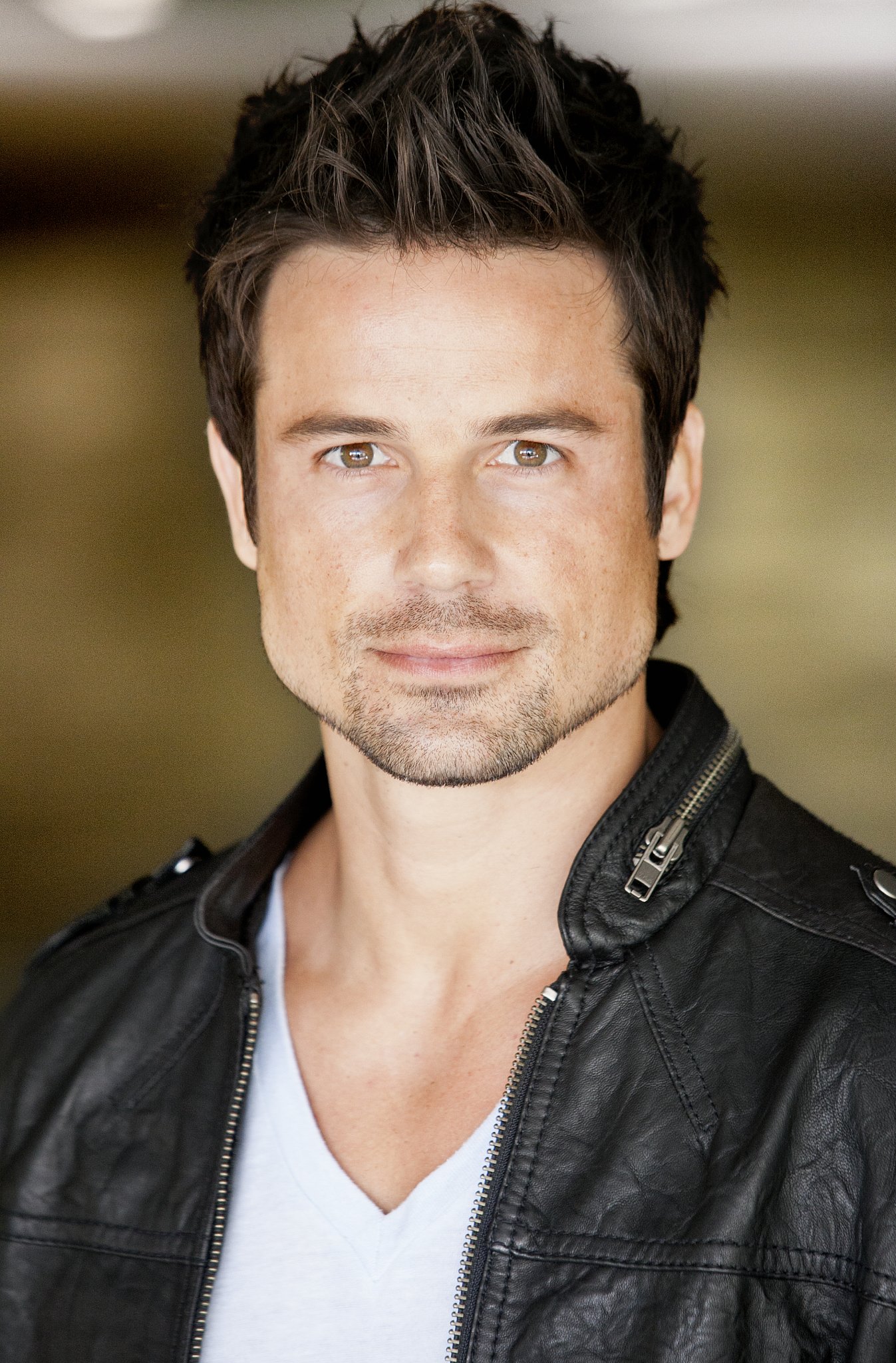 Фото - Эндрю Чени: 1347x2048 / 542 Кб