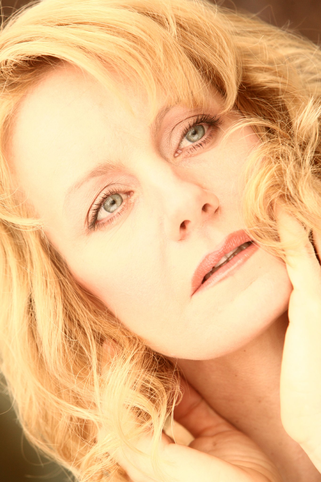 Фото - Эйлин Грубба: 1365x2048 / 358 Кб