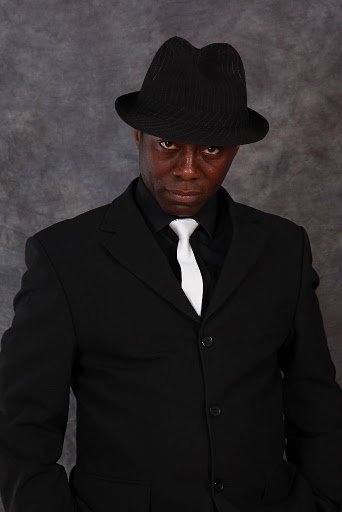 Фото - Мо Идрисс: 342x512 / 17 Кб