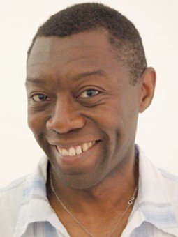 Фото - Мо Идрисс: 255x340 / 15 Кб