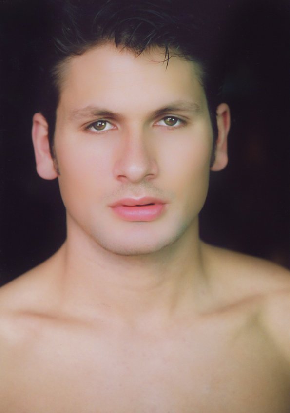 Фото - Пау Масо Коромина: 595x848 / 36 Кб