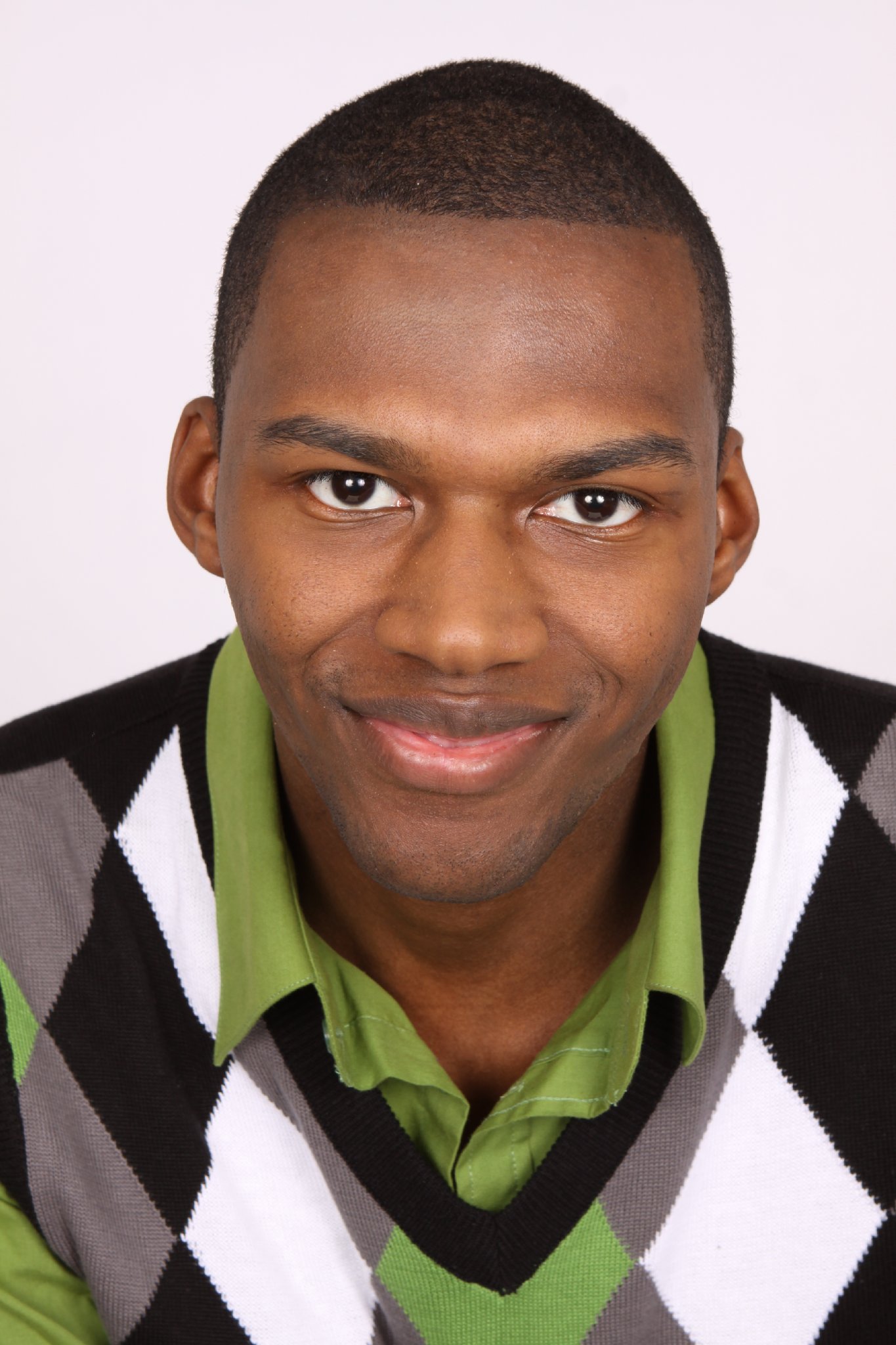 Фото - Аллен Холлоуэй: 1365x2048 / 305 Кб