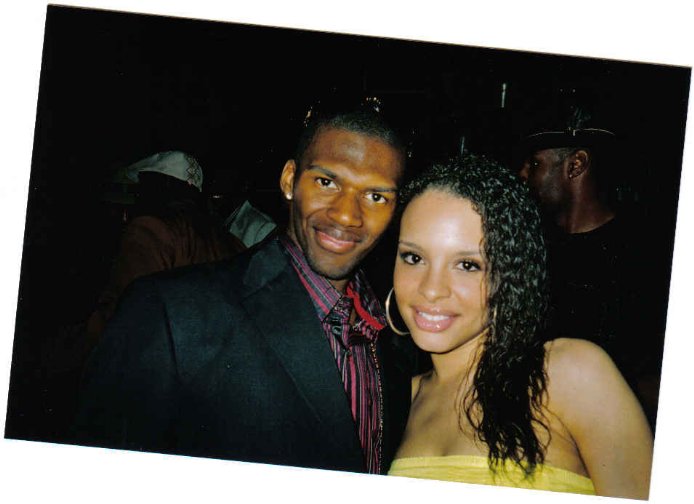 Фото - Аллен Холлоуэй: 694x504 / 43 Кб