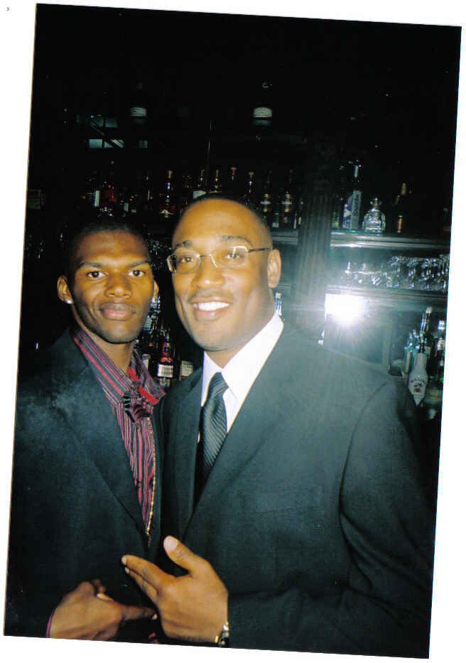 Фото - Аллен Холлоуэй: 656x933 / 53 Кб