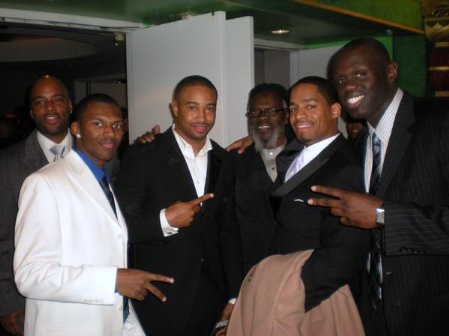 Фото - Аллен Холлоуэй: 449x336 / 26 Кб