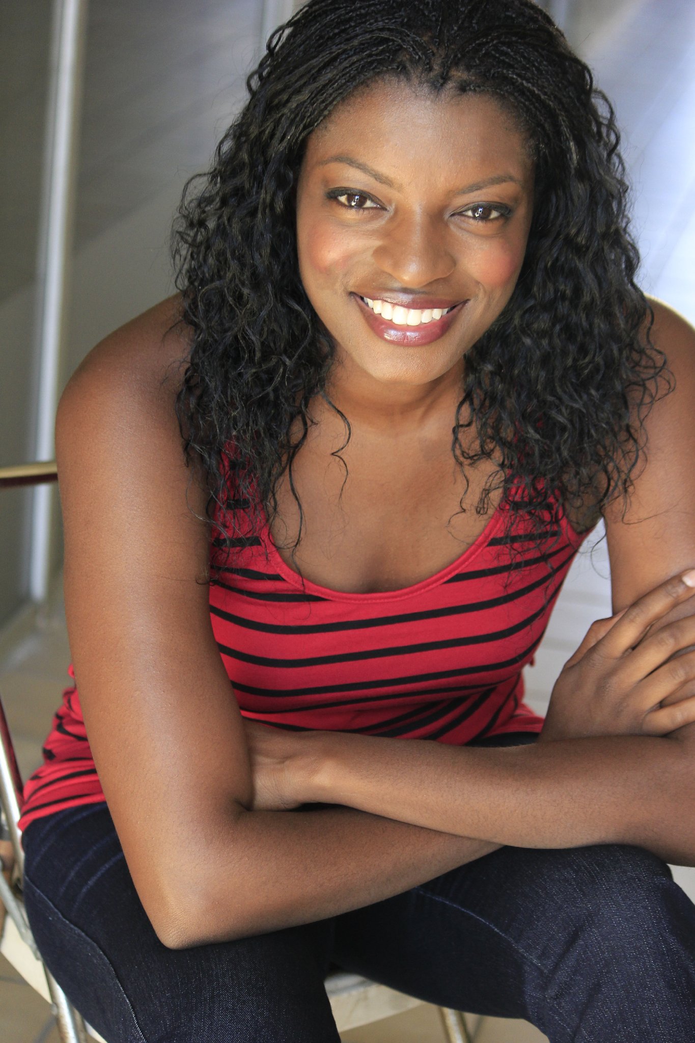 Фото - ЛаФонда Бэйкер: 1365x2048 / 401 Кб