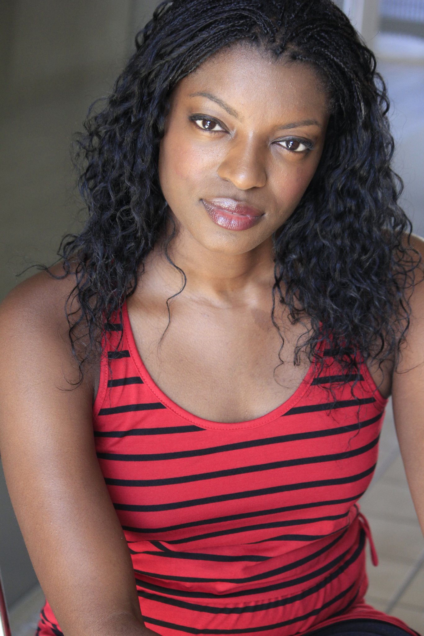 Фото - ЛаФонда Бэйкер: 1365x2048 / 397 Кб