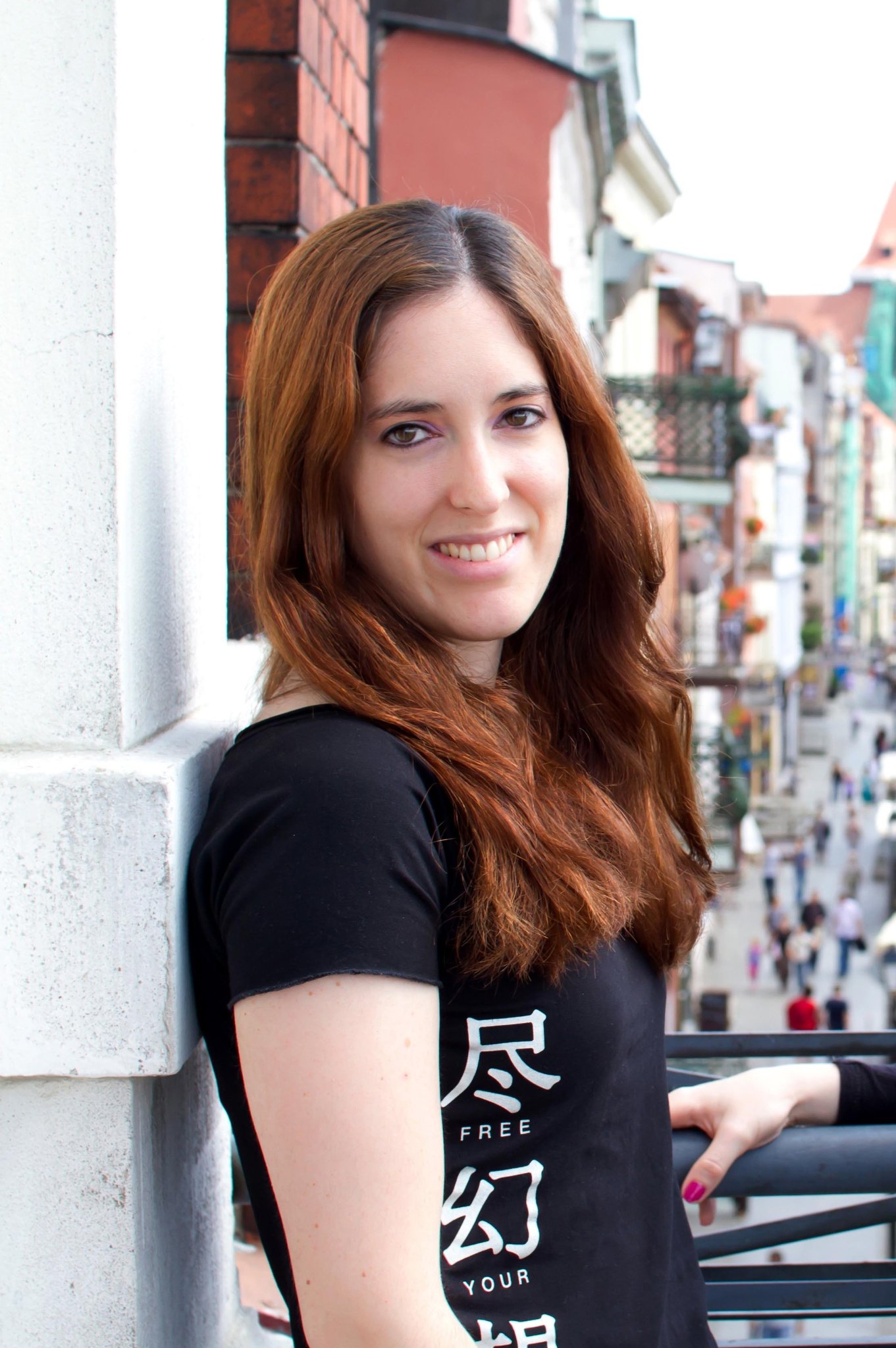 Фото - Ирен Гонсалез: 1361x2048 / 344 Кб