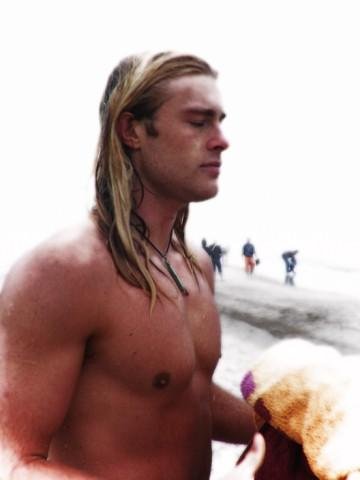 Фото - Джеймс Тревена-Браун: 360x480 / 16 Кб