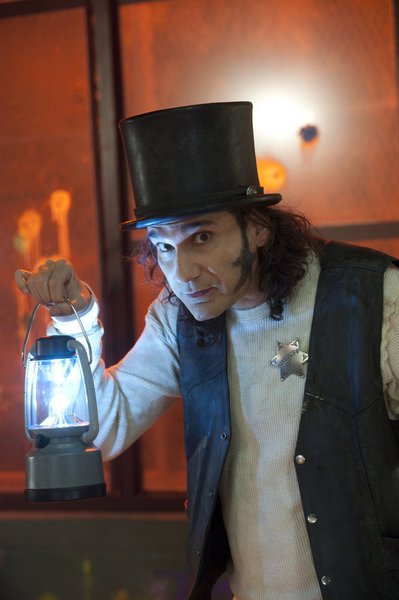 Фото - Дино Стаматопулос: 399x600 / 37 Кб